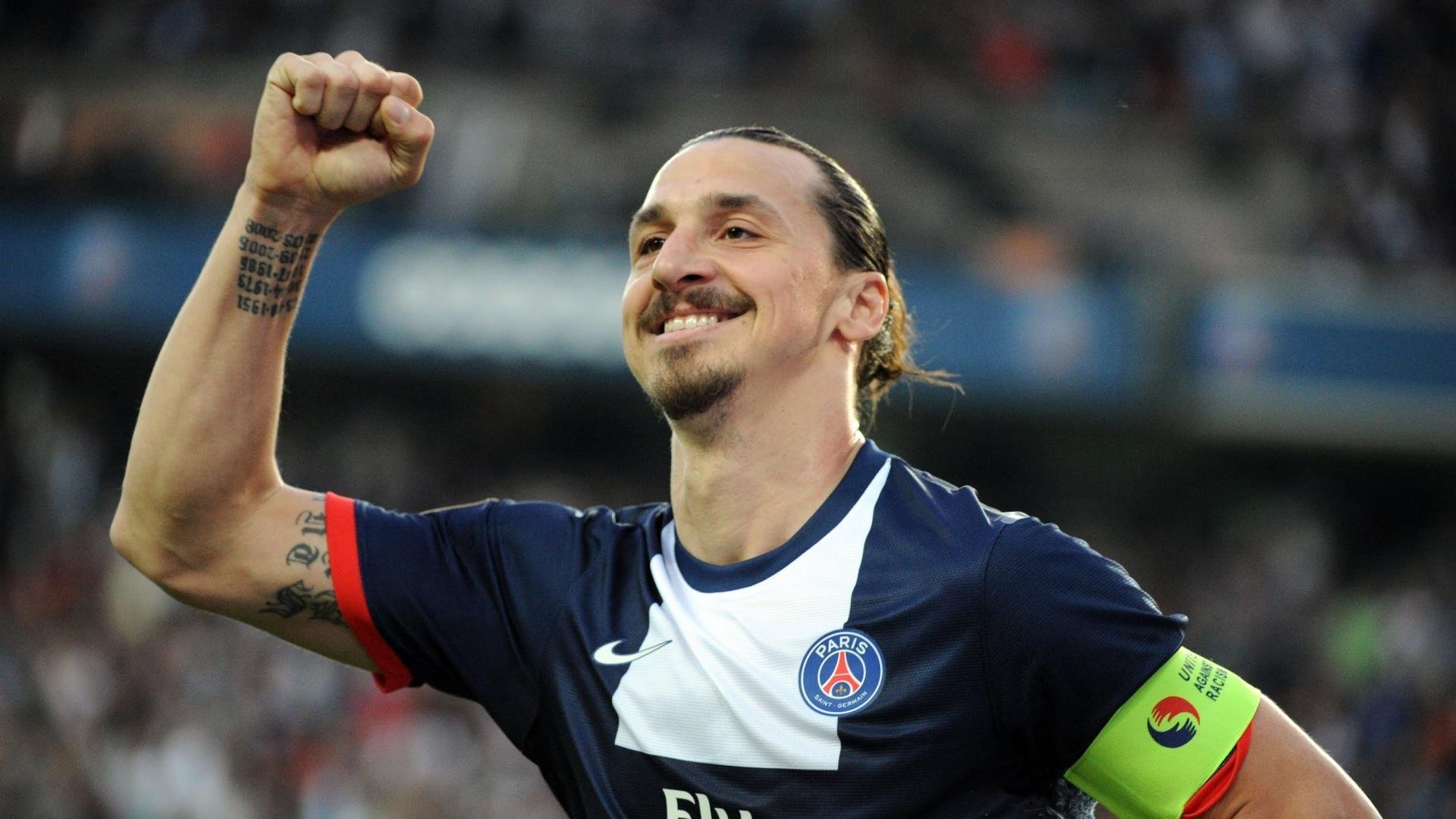 阿根廷国家队在洛杉矶观看湖人比赛,备战与哥斯达黎加的友谊赛